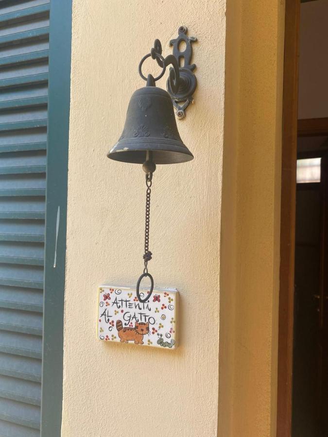 Appartamento Indipendente Con Giardino Fralu Florens Exteriör bild
