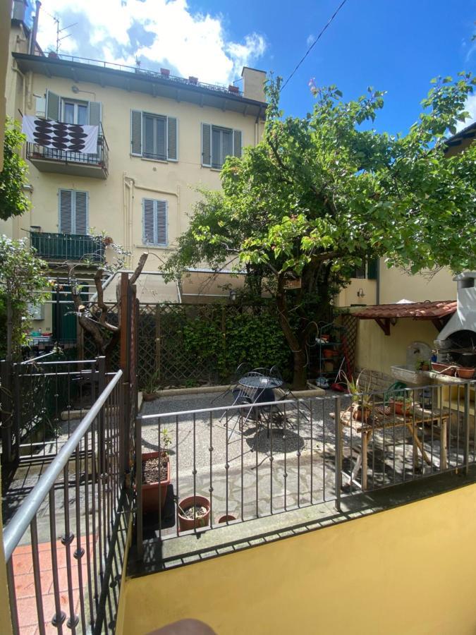 Appartamento Indipendente Con Giardino Fralu Florens Exteriör bild
